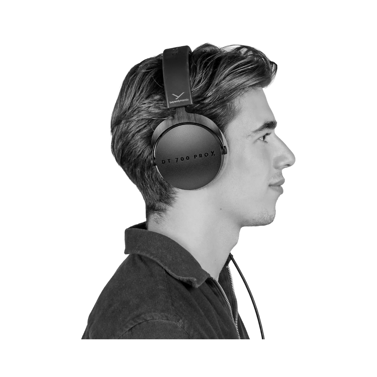 beyerdynamic DT 700 PRO X 密閉型スタジオヘッドホン